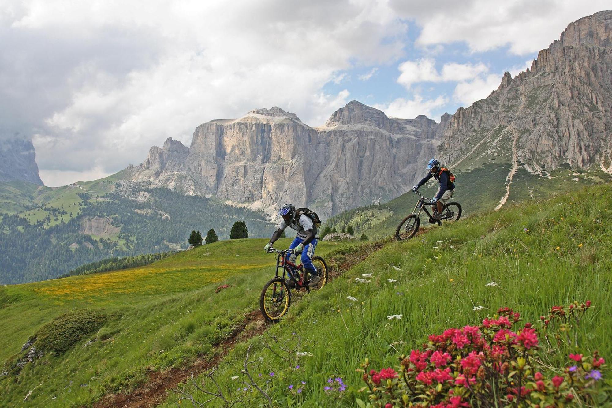 Hotel Grohmann Campitello di Fassa Kültér fotó
